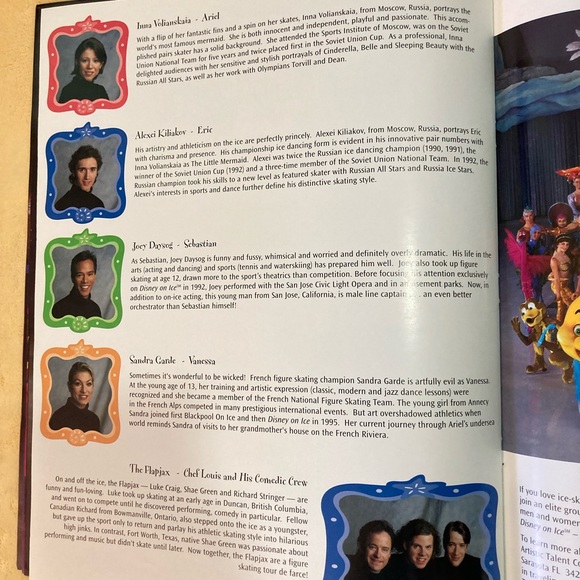 Disney On Ice The Little Mermaid program - Picture 12 of 15